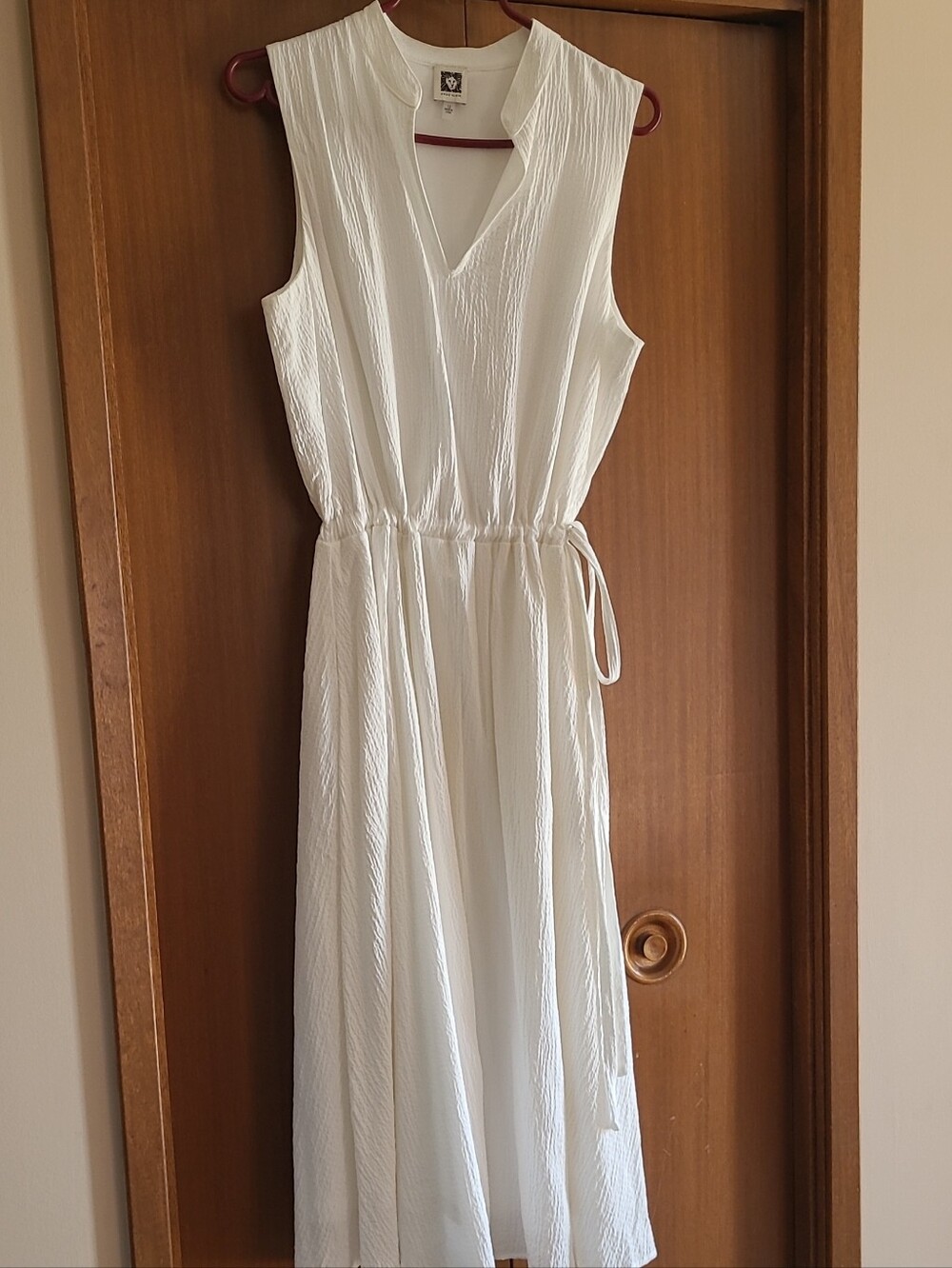 Anne Klein Ivory Sleeveless V-Neck Midi Dress with Waist Tie